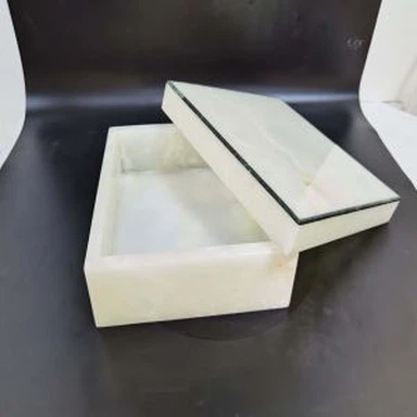 Λευκό μαρμάρινο κιβώτιο Onyx